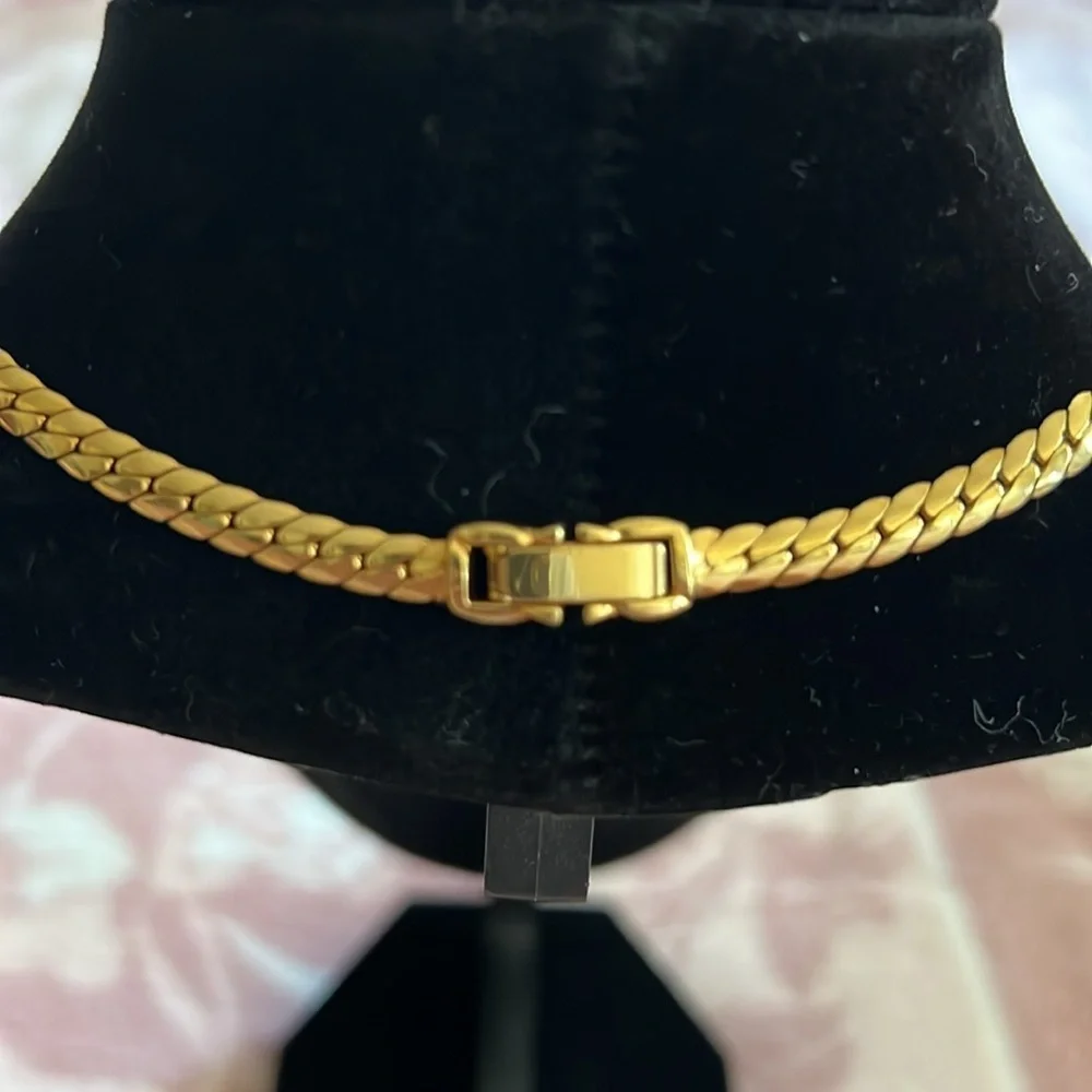 Vintage Gold-Tone Herringbone Chain Necklace with Rhinestone Accent 14 inch
